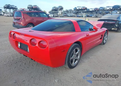 2001 Chevrolet Corvette из США, поврежденный, VIN 1G1YY22G015126566